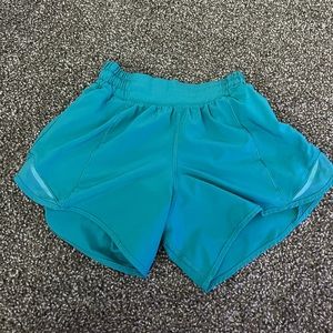 teal lulu shorts, size 0 tall.